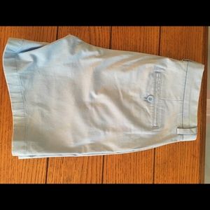 Vineyard vines light blue 7inch inseam shorts